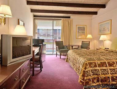 Days Inn By Wyndham Washington Exterior foto
