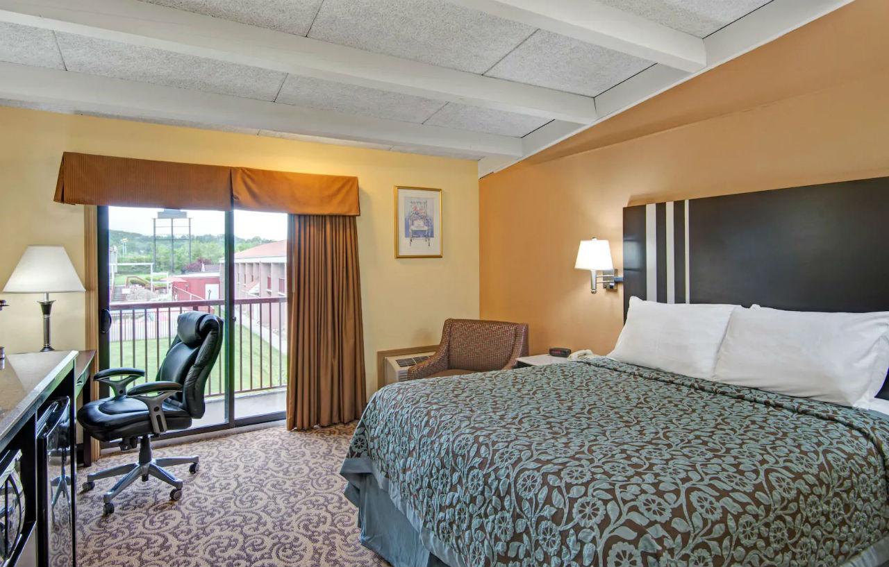 Days Inn By Wyndham Washington Exterior foto